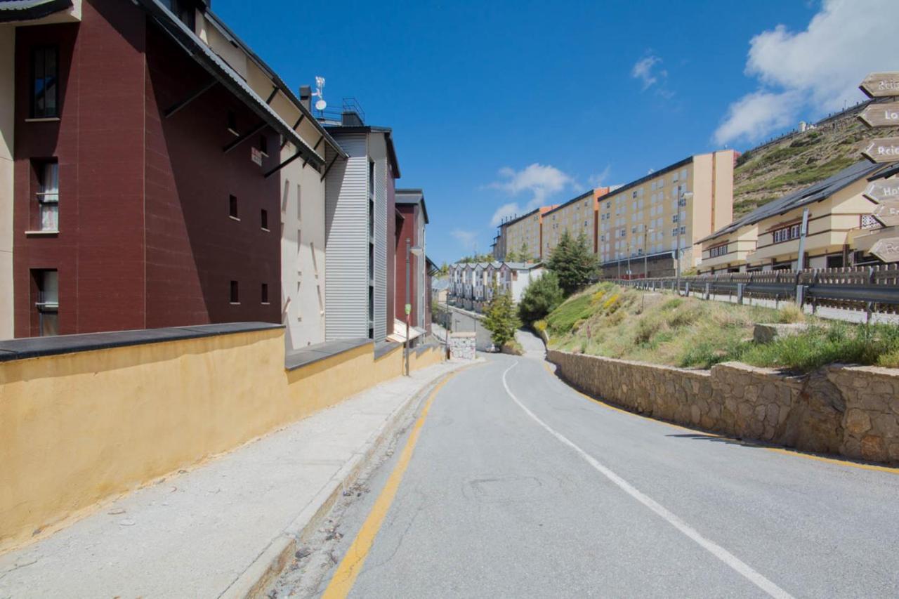 シエラネバダApartamento Proximo A Pistas Y Plaza Central, Vistas Increiblesアパートメント エクステリア 写真